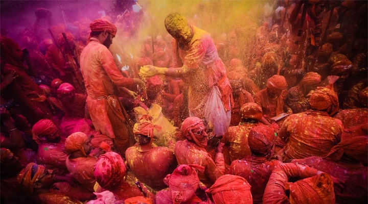 Funny Holi Festival Captions for Instagram & fb | Picture Captions